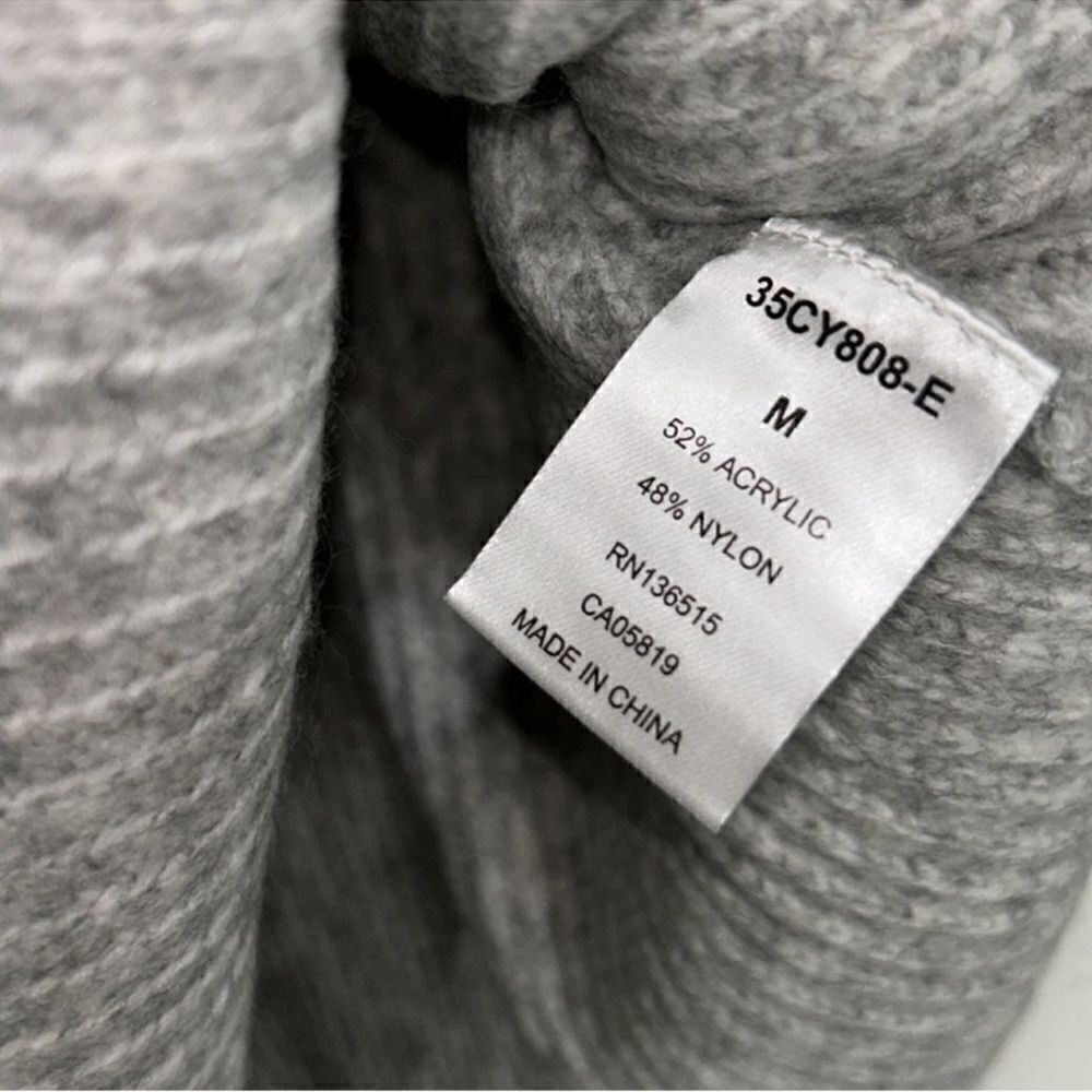 Stitches & Stripes Gray Sweater(Size Medium) - Picture 8 of 9